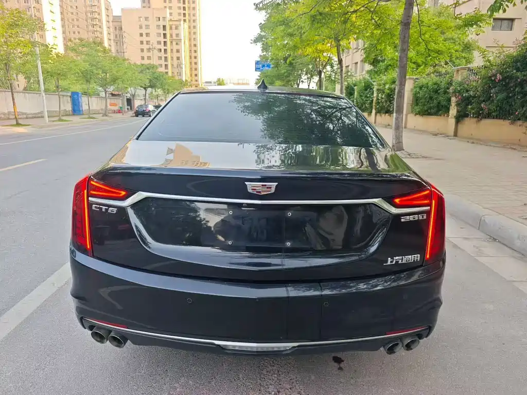 Cadillac CT6 2021 — фото 8