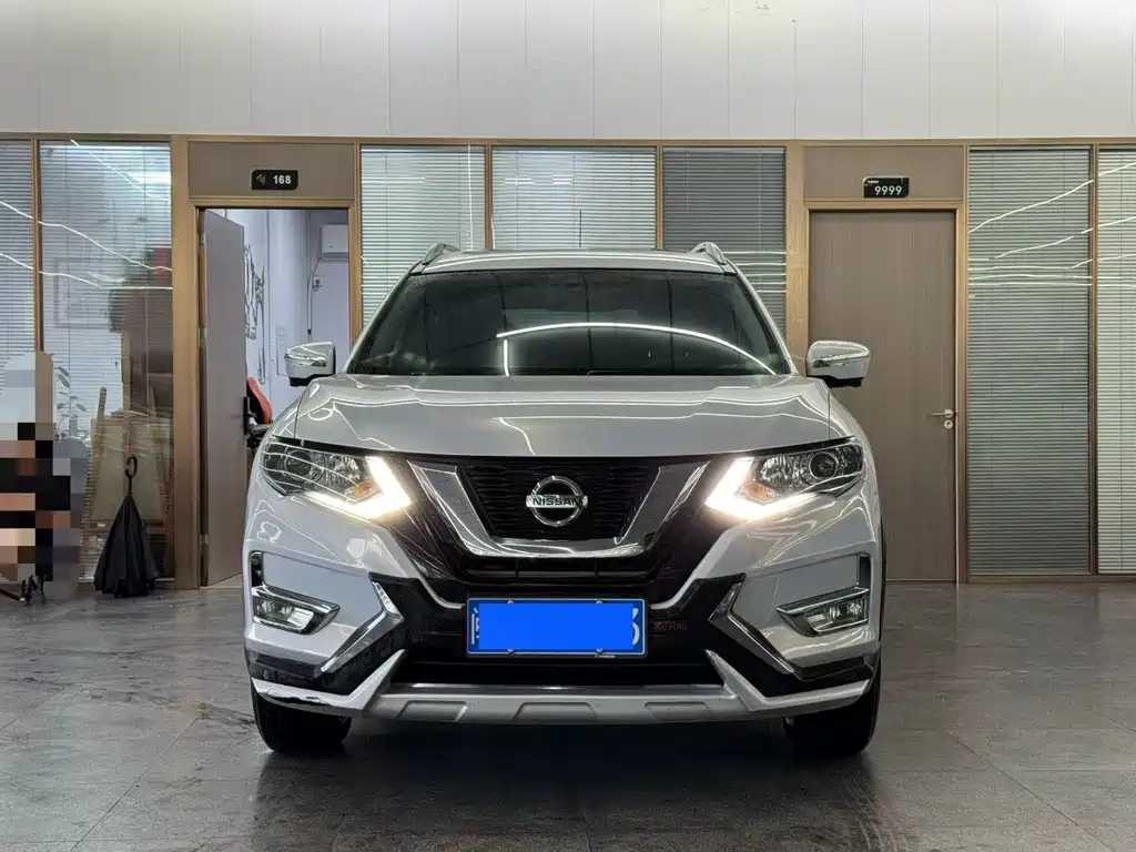 Nissan X-Trail 2017 — фото 3