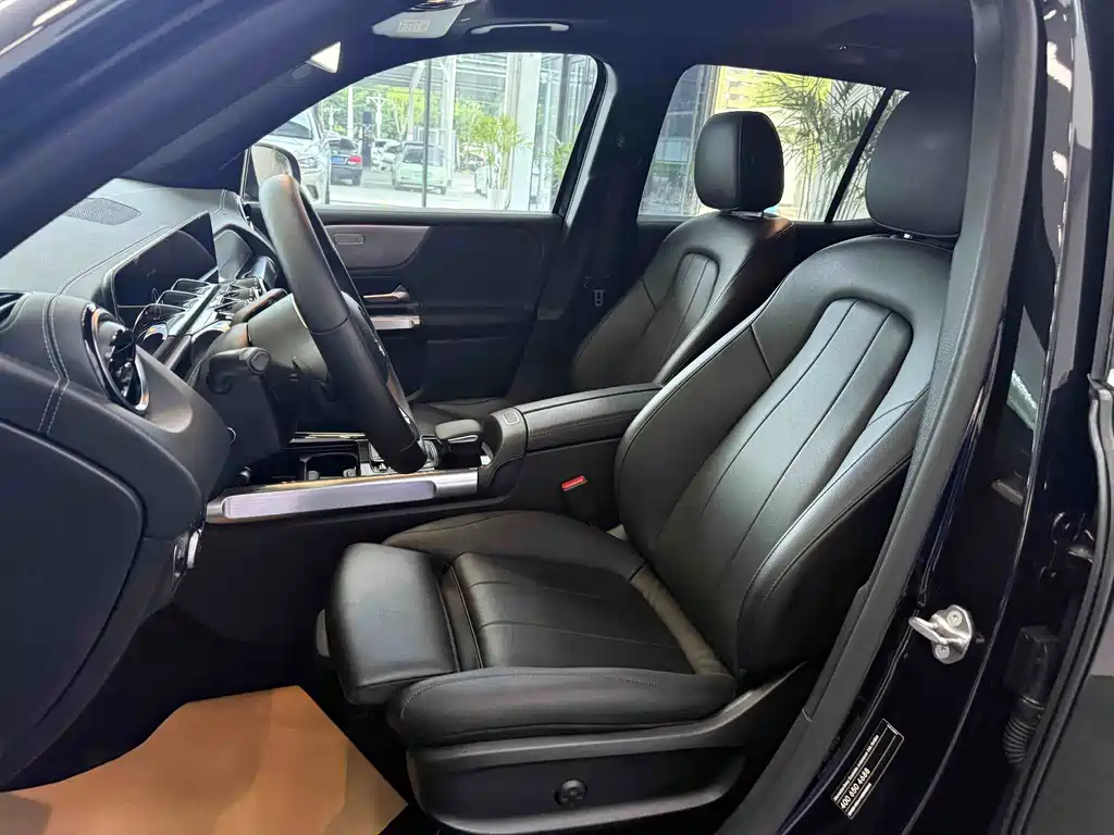 Mercedes-Benz GLB 2020 — фото 17