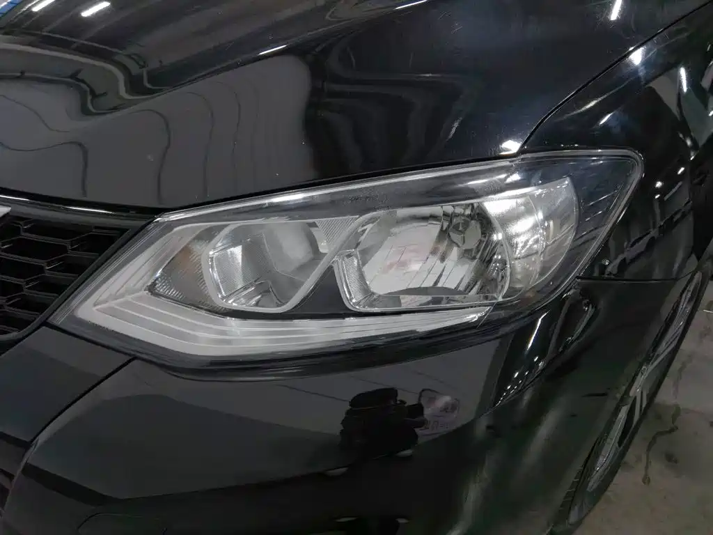 Nissan Tiida 2019