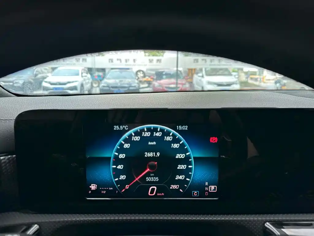 Mercedes-Benz A-Class 2020 — фото 6