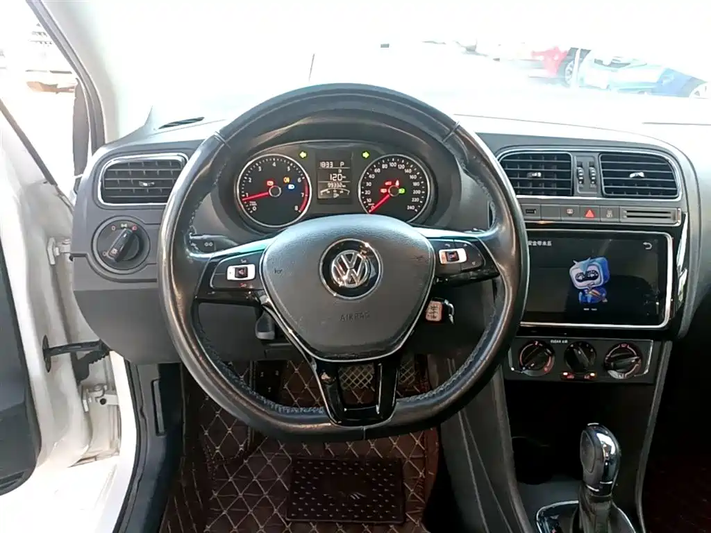 Volkswagen Polo 2019 — фото 11