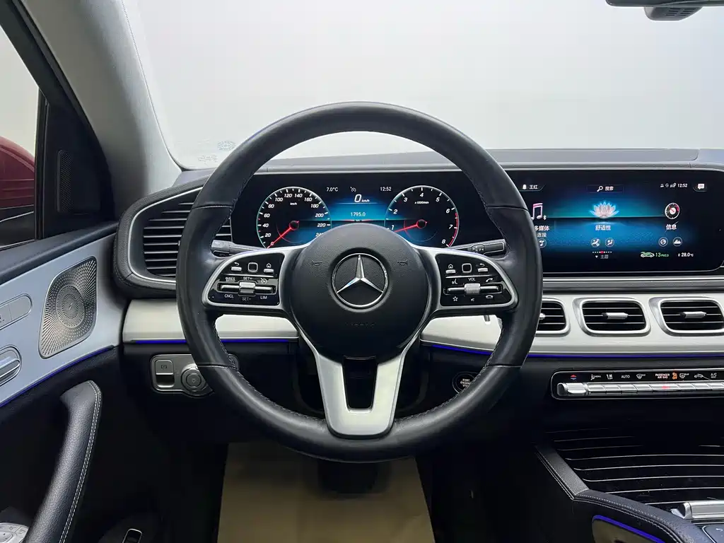 Mercedes-Benz GLE Coupe 2023 — фото 11