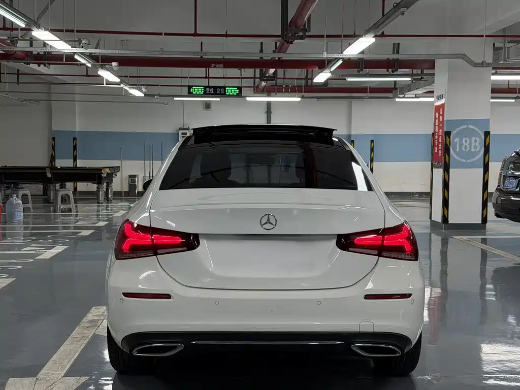 Mercedes-Benz A-Class 2020 — фото 4