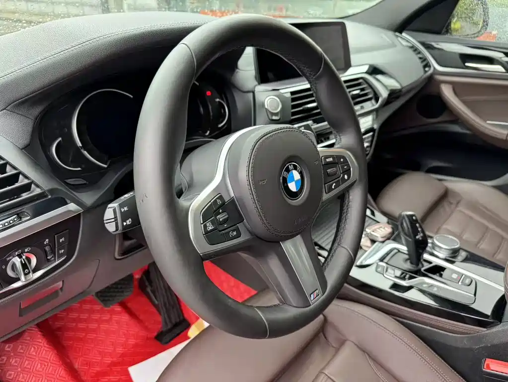 BMW X4 2019 — фото 20