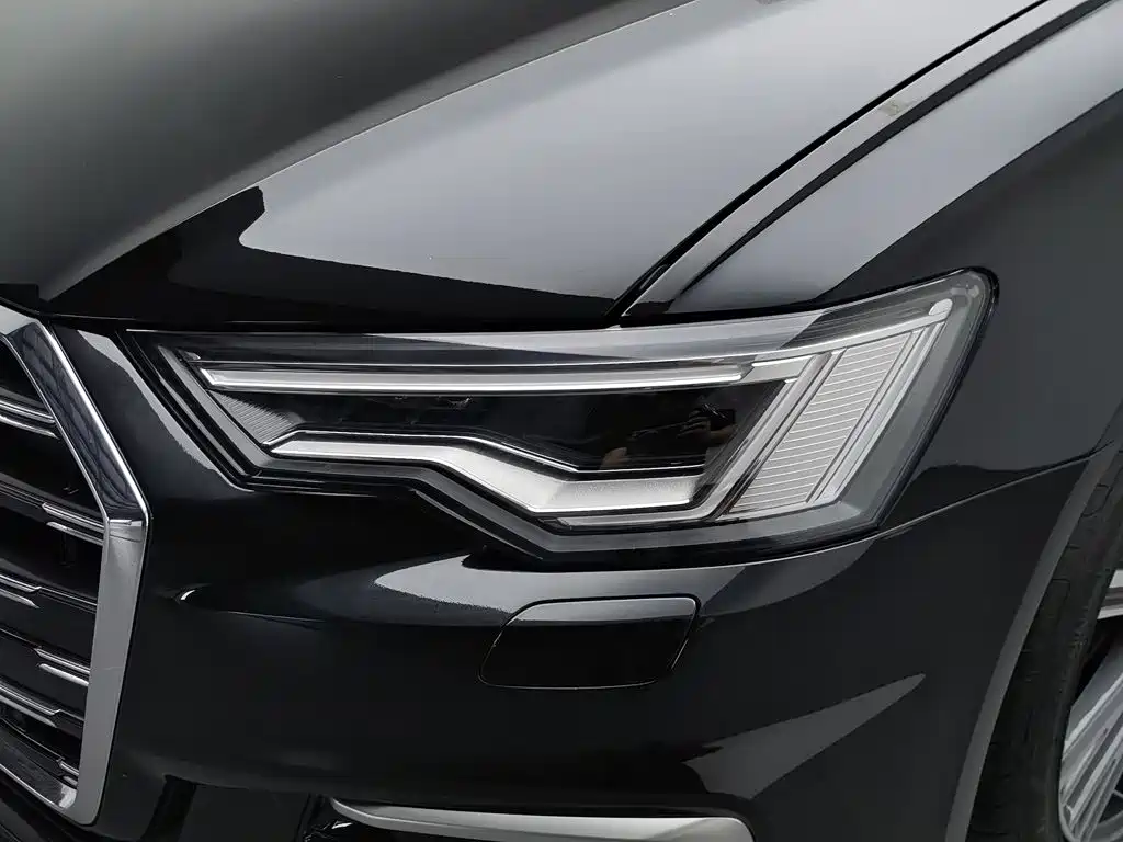 Audi A6L 2023