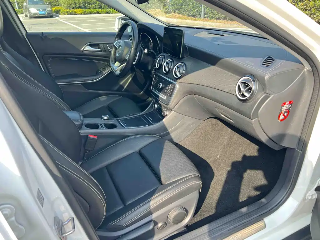 Mercedes-Benz GLA 2019 — фото 9