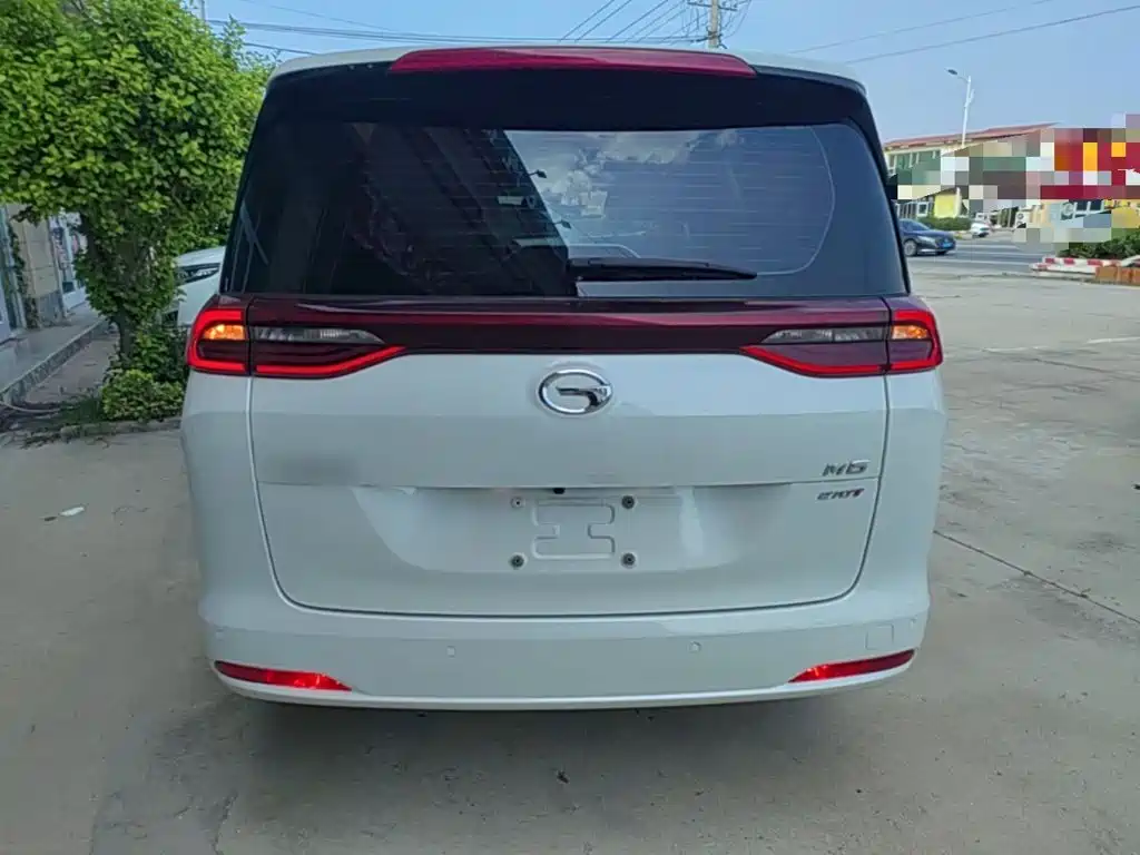 GAC Motor Trumpchi M6 2020 — фото 6