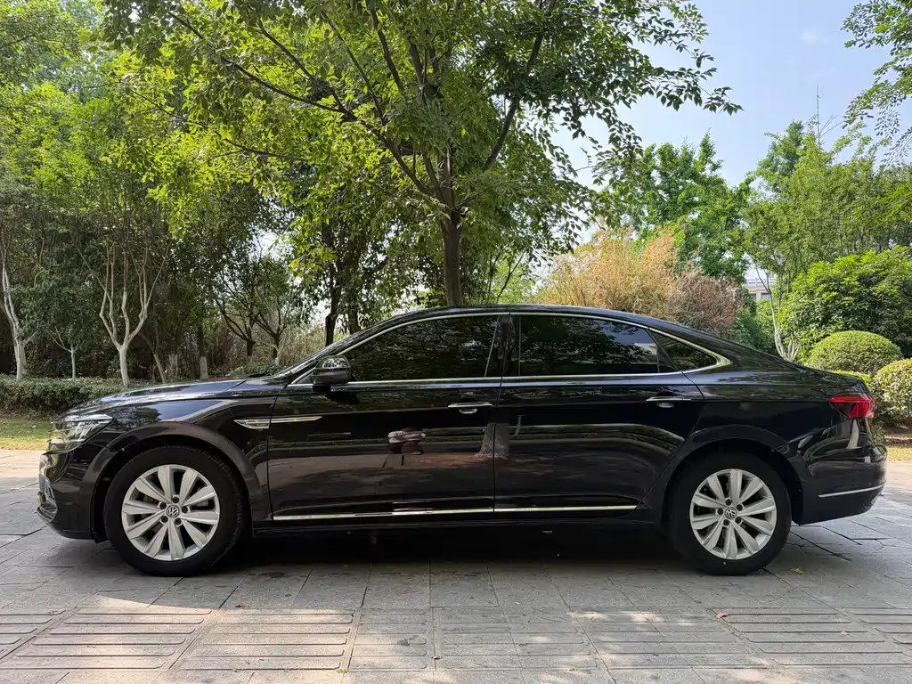 Volkswagen Passat 2020 — фото 3