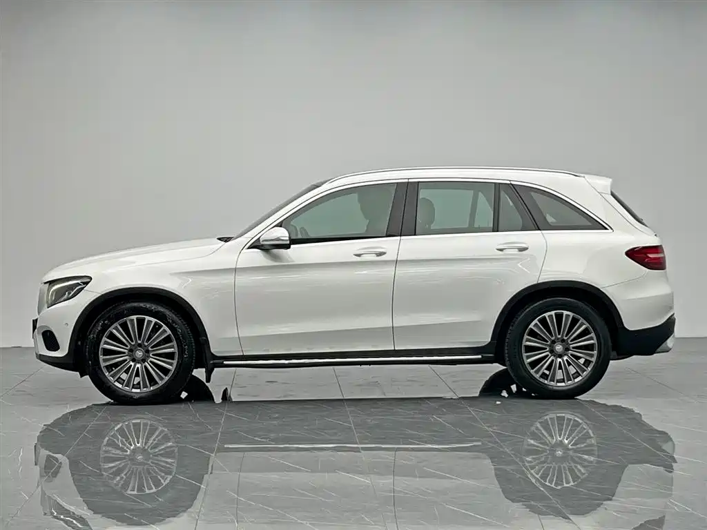 Mercedes-Benz GLC 2016 — фото 3
