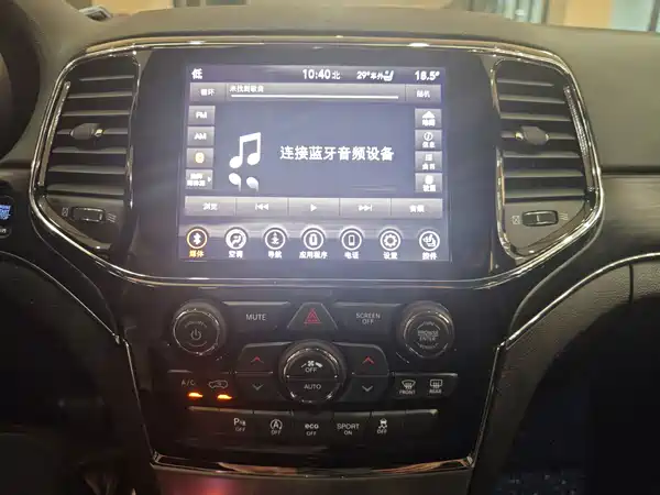 Jeep Grand Cherokee 2021