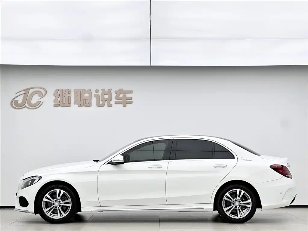 Mercedes-Benz C-Class 2017 — фото 3