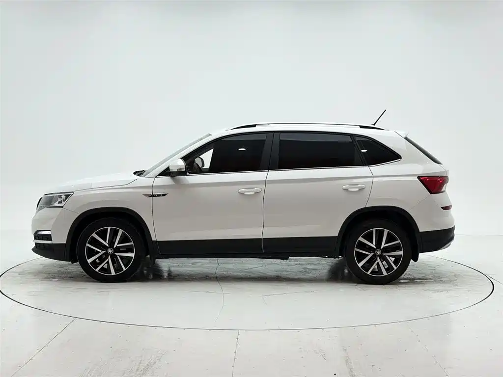 Skoda Kamiq 2022 — фото 9