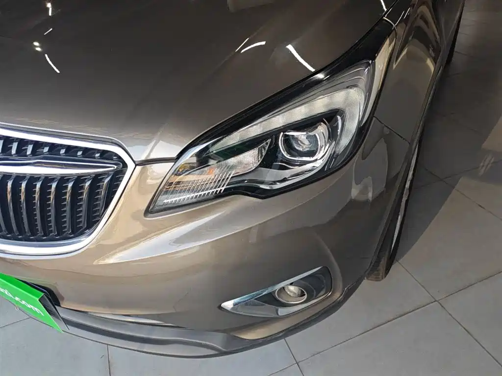 Buick Envision Plus 2019 — фото 3
