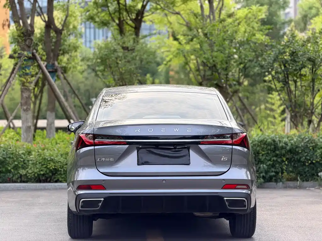 Roewe i5 2023 — фото 12