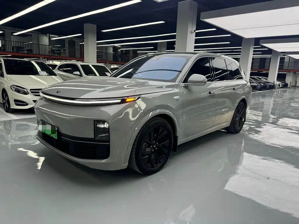 Li Auto Li L8 2023