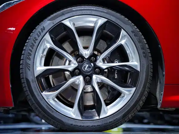 Lexus LC 2018