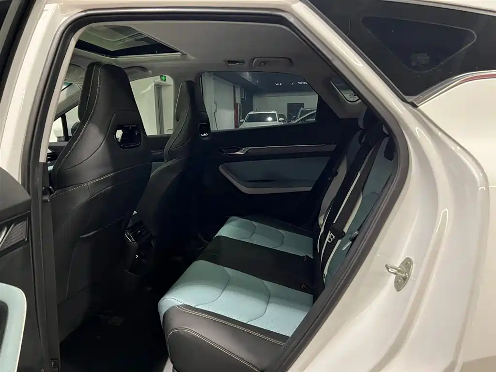 Geely Emgrand S 2023 — фото 10