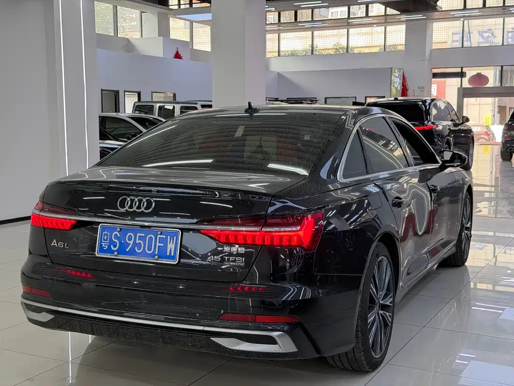 Audi A6L 2024 — фото 13
