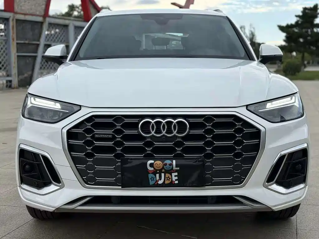 Audi Q5L 2021 — фото 2