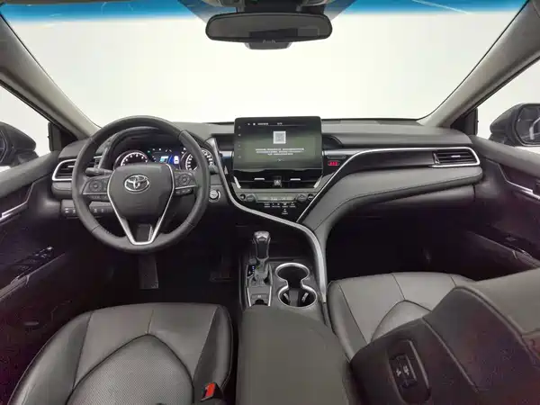Toyota Camry 2022