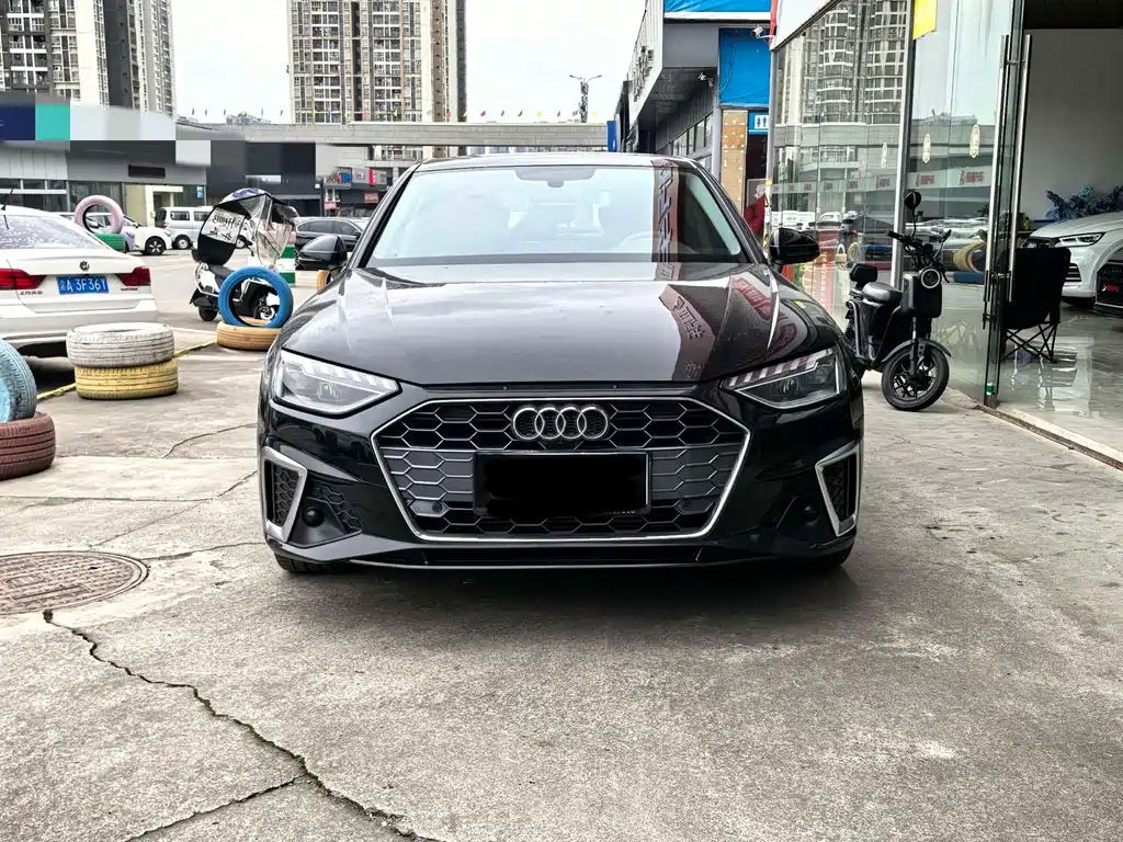Audi A4L 2020 — фото 2