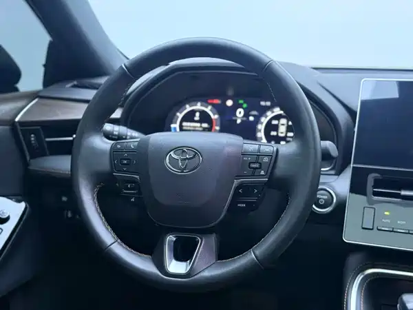 Toyota Avalon 2024