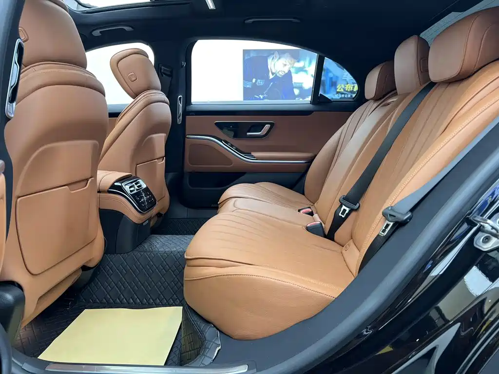 Mercedes-Benz S-Class 2025 — фото 19