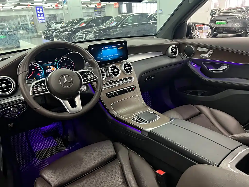 Mercedes-Benz GLC 2023 — фото 16