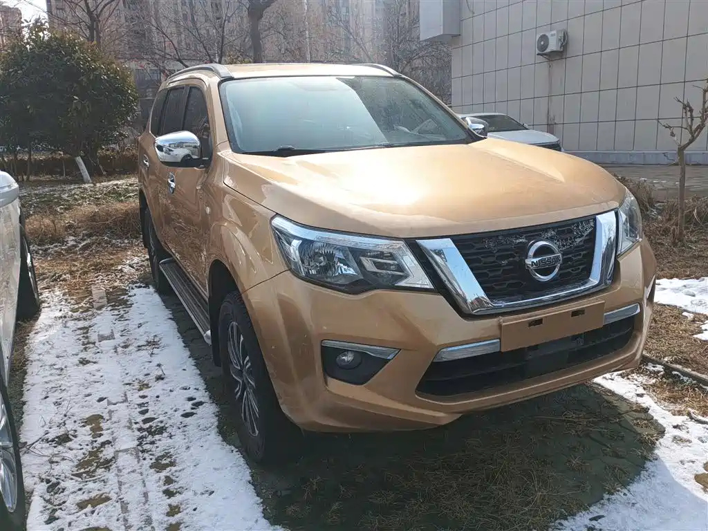 Nissan Terra 2018 — фото 4