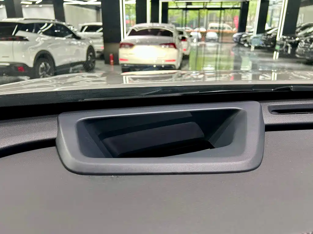 Haval Xiaolong MAX 2025 — фото 15