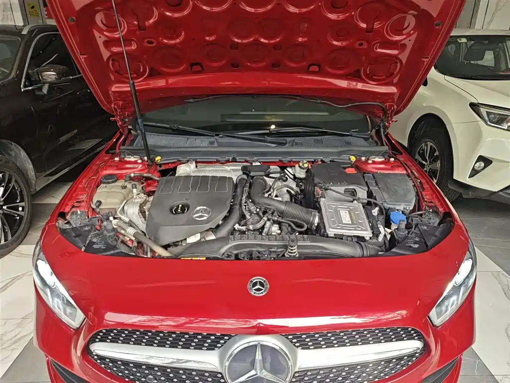 Mercedes-Benz A-Class 2020 — фото 20