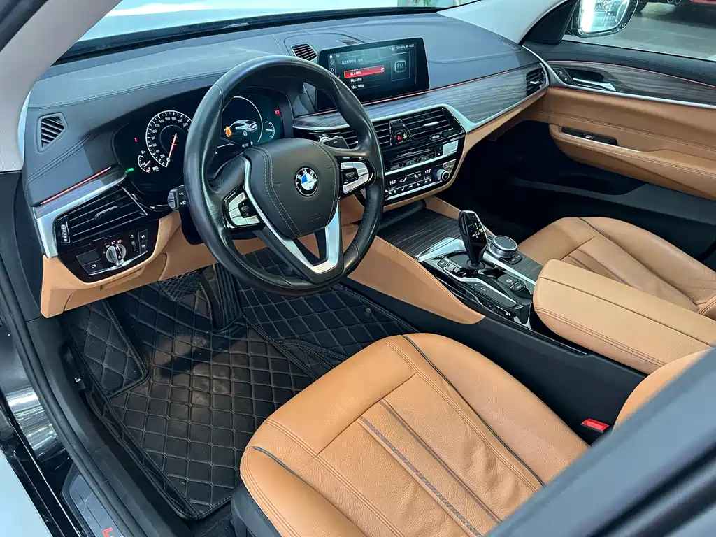 BMW 6 Series GT 2019 — фото 11