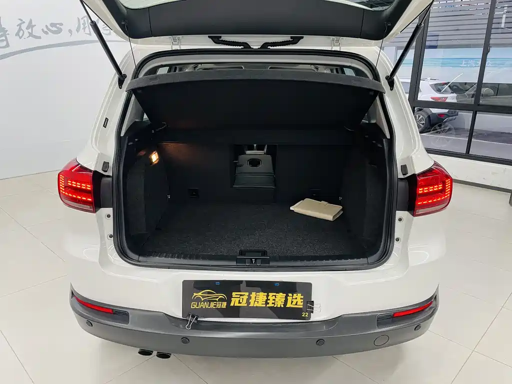 Volkswagen Tiguan 2019 — фото 15