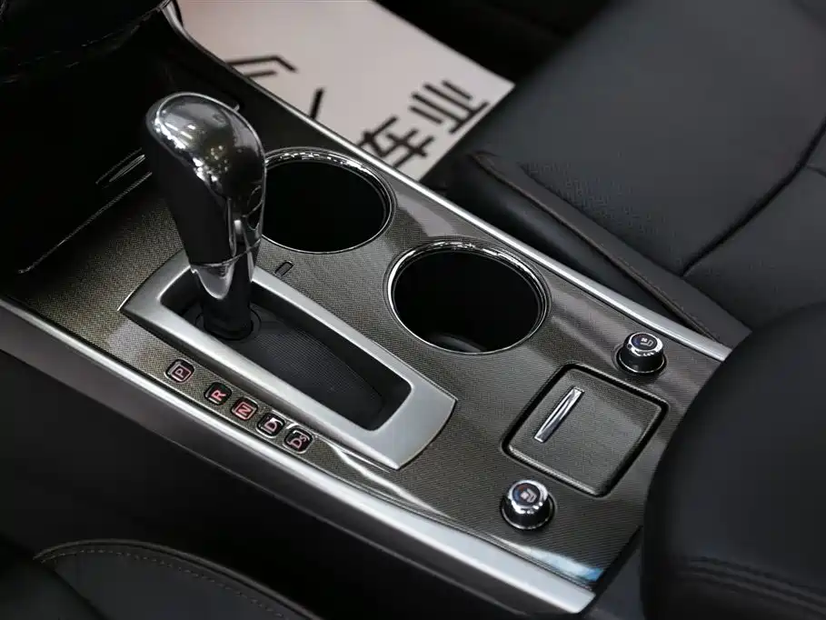 Nissan Teana 2015 — фото 12