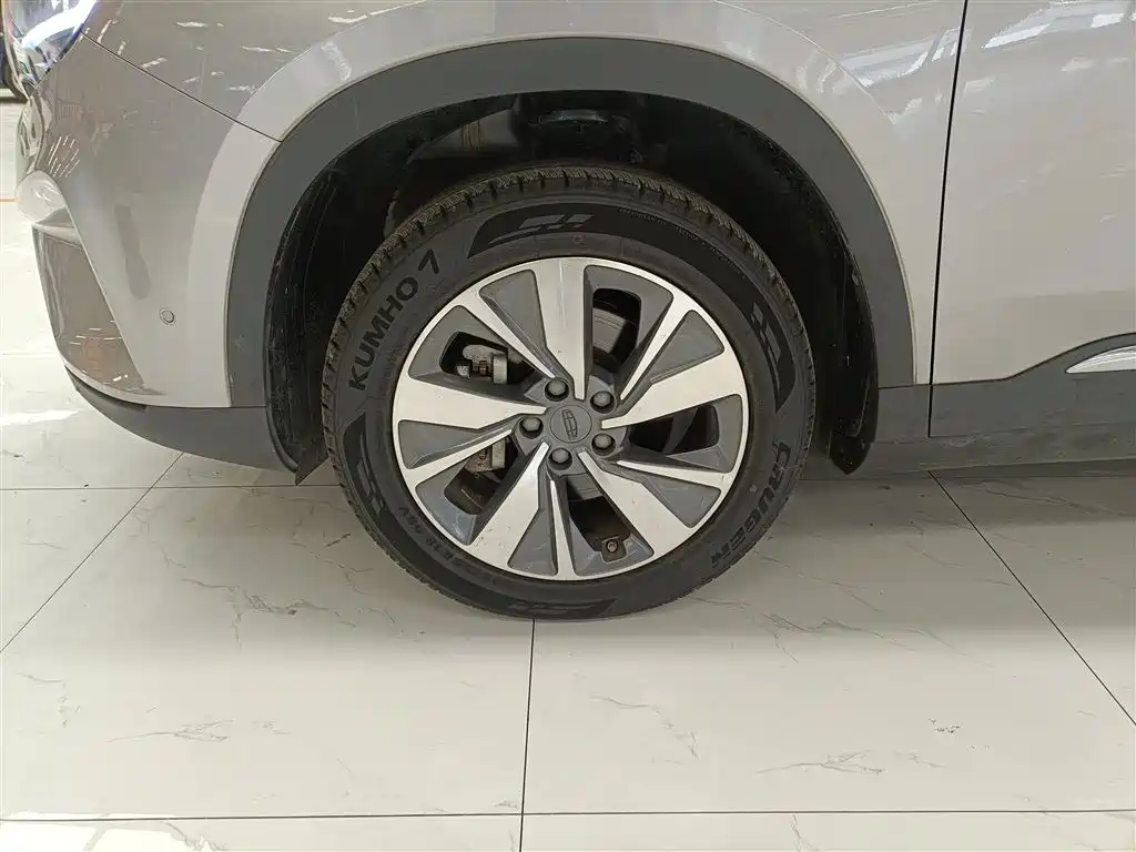 Geely Haoyue 2021 — фото 25
