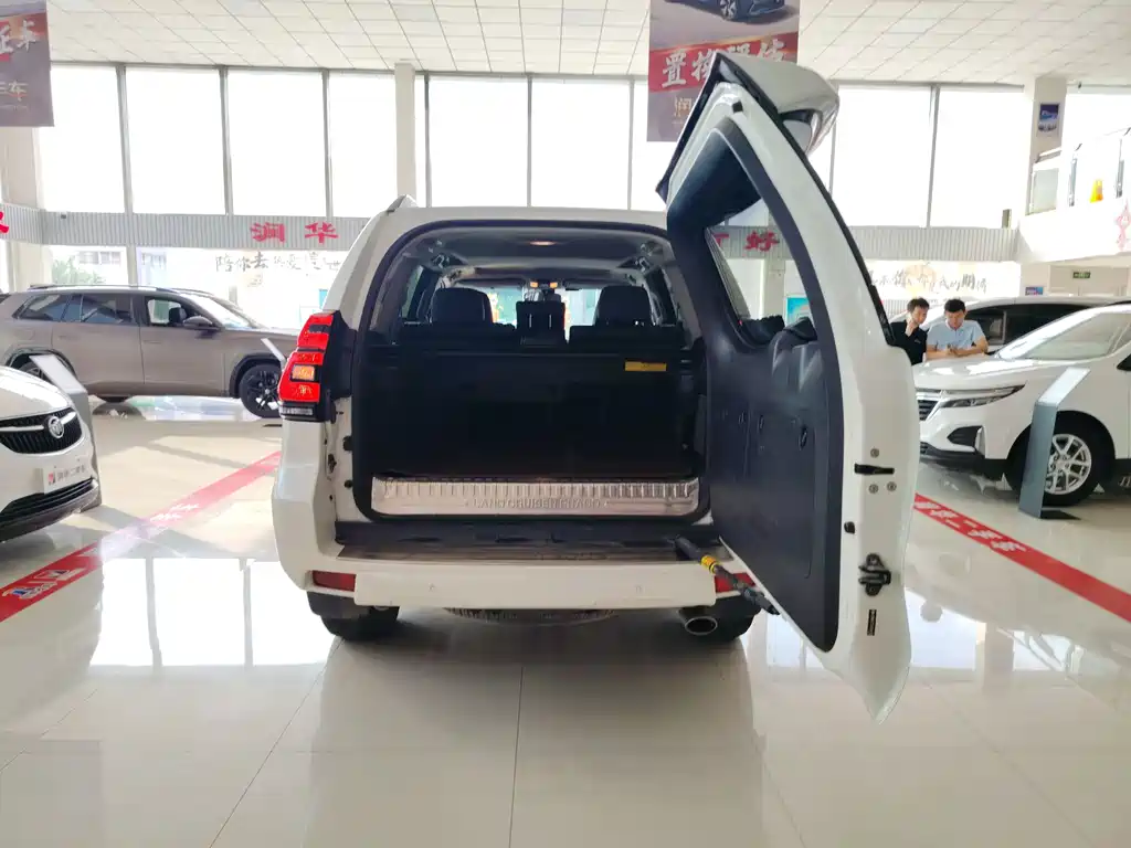 Toyota Prado 2018 — фото 14