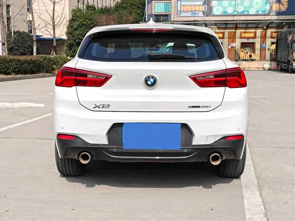 BMW X2 2020 — фото 8