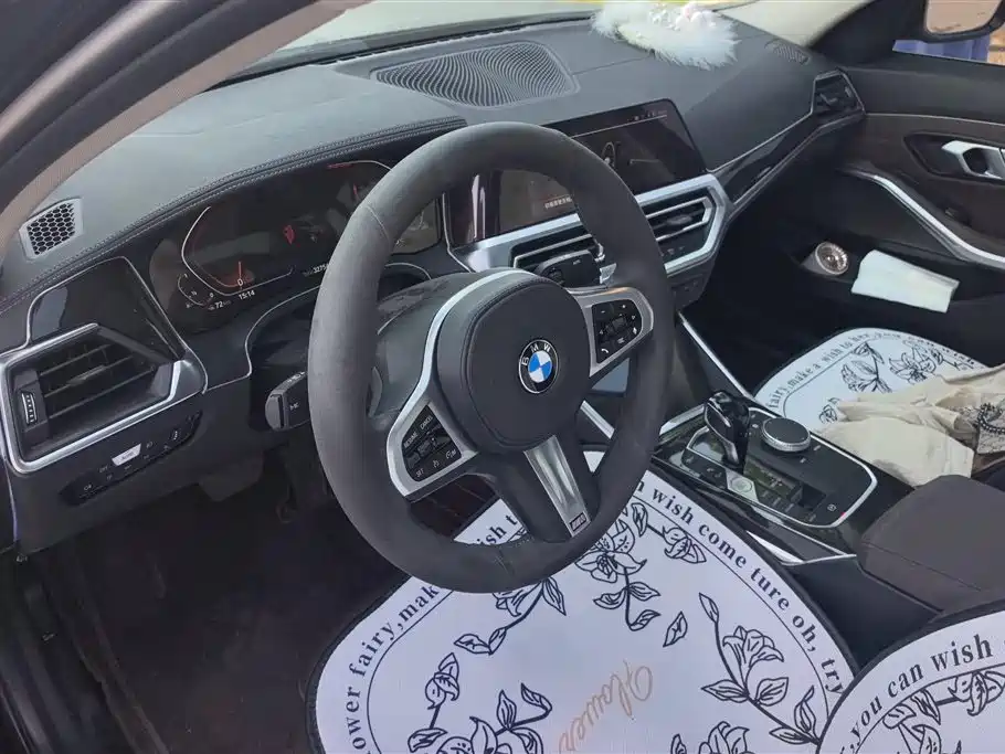 BMW 3 Series 2021 — фото 15
