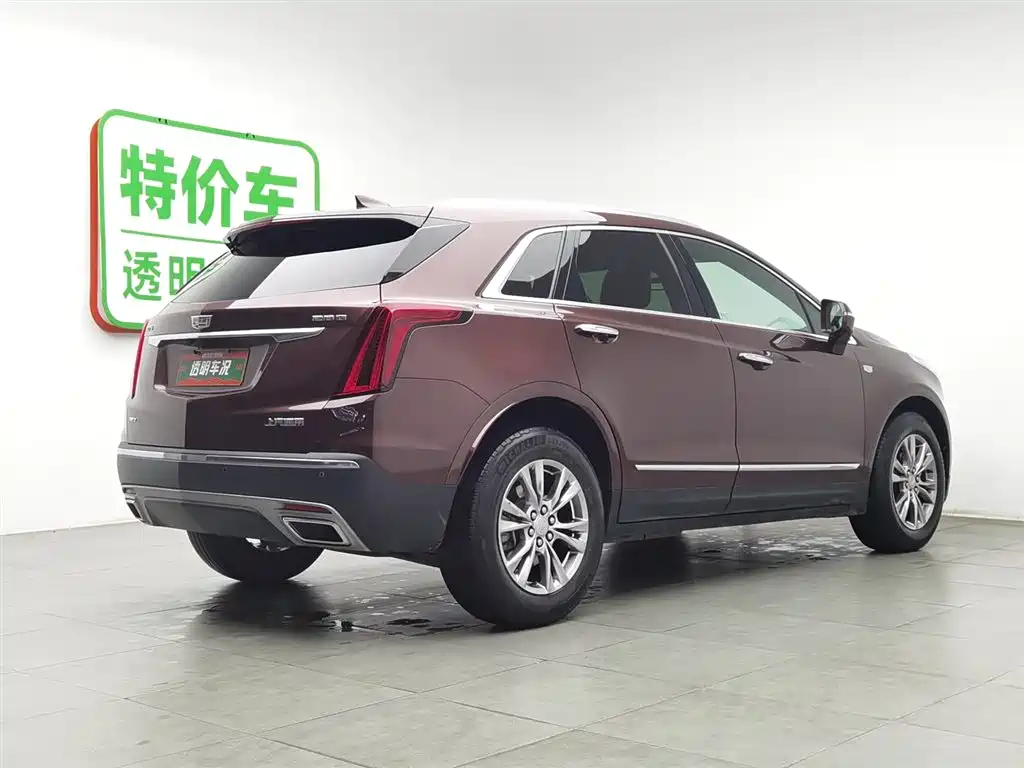 Cadillac XT5 2022 — фото 2