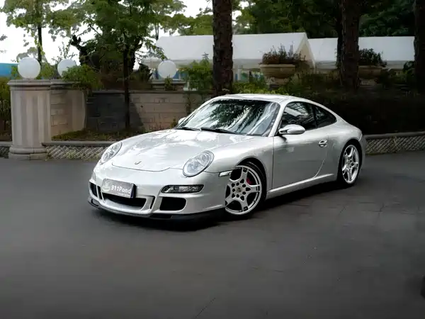 Porsche 911 2005