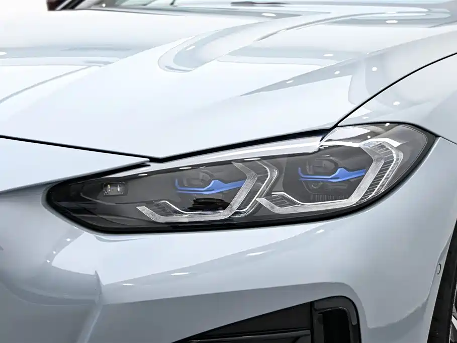 BMW 4 Series 2022 — фото 9