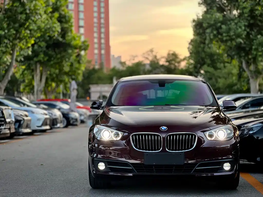 BMW 5 Series GT 2015 — фото 2