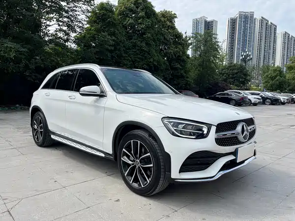 Mercedes-Benz GLC 2021