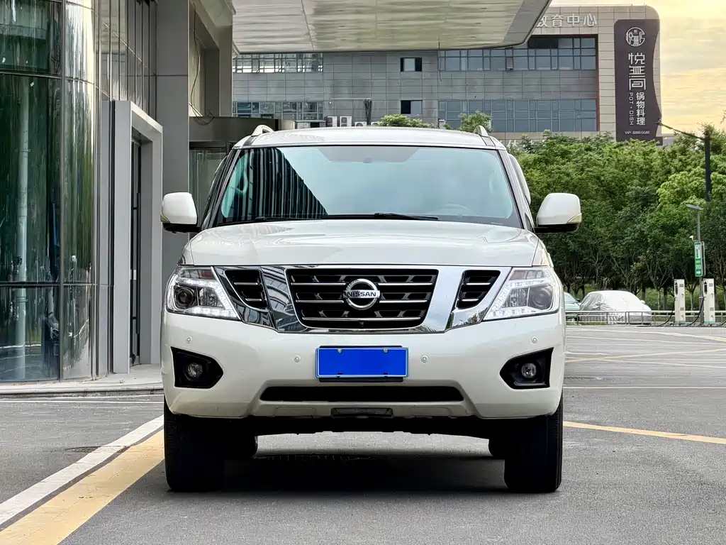Nissan Patrol 2018 — фото 2
