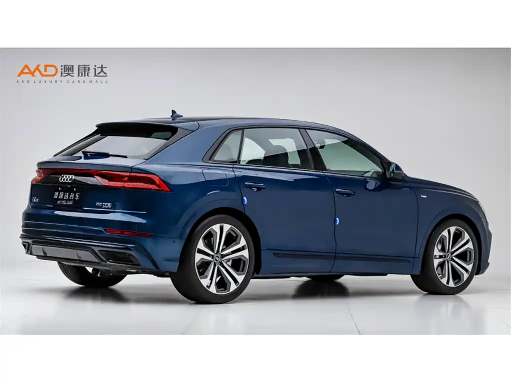 Audi Q8 2022 — фото 3