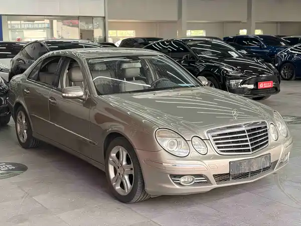 Mercedes-Benz E-Class 2008