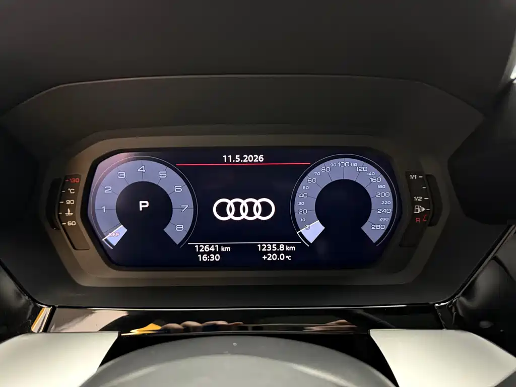 Audi A3 2024 — фото 17