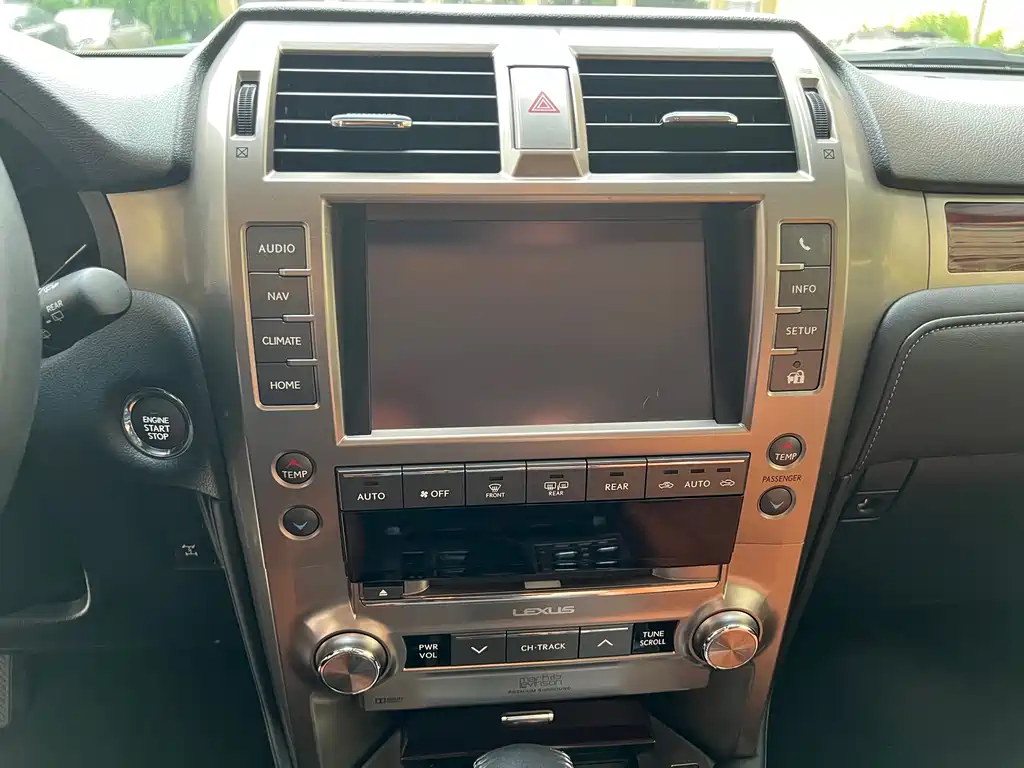 Lexus GX 2014 — фото 14
