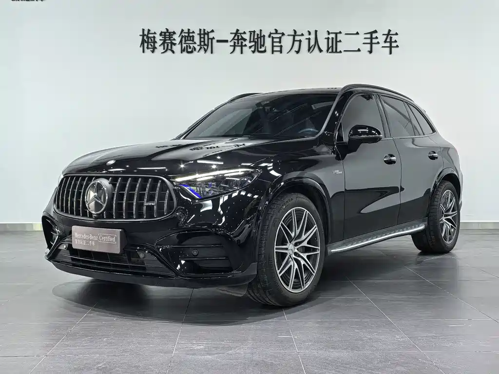 Mercedes-Benz GLC AMG 2024 — фото 1